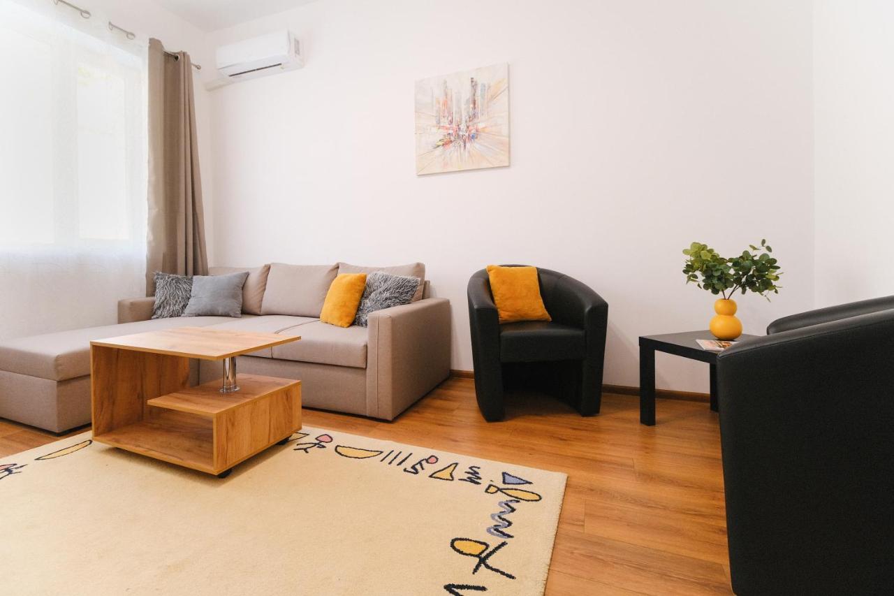Apartment In The City Center Plovdiv Exterior foto